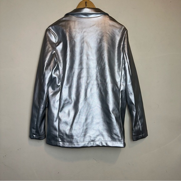 Vigoss Women’s Size Medium Silver Faux Leather Blazer Single Breasted Y2K Glam - Picture 6 of 9